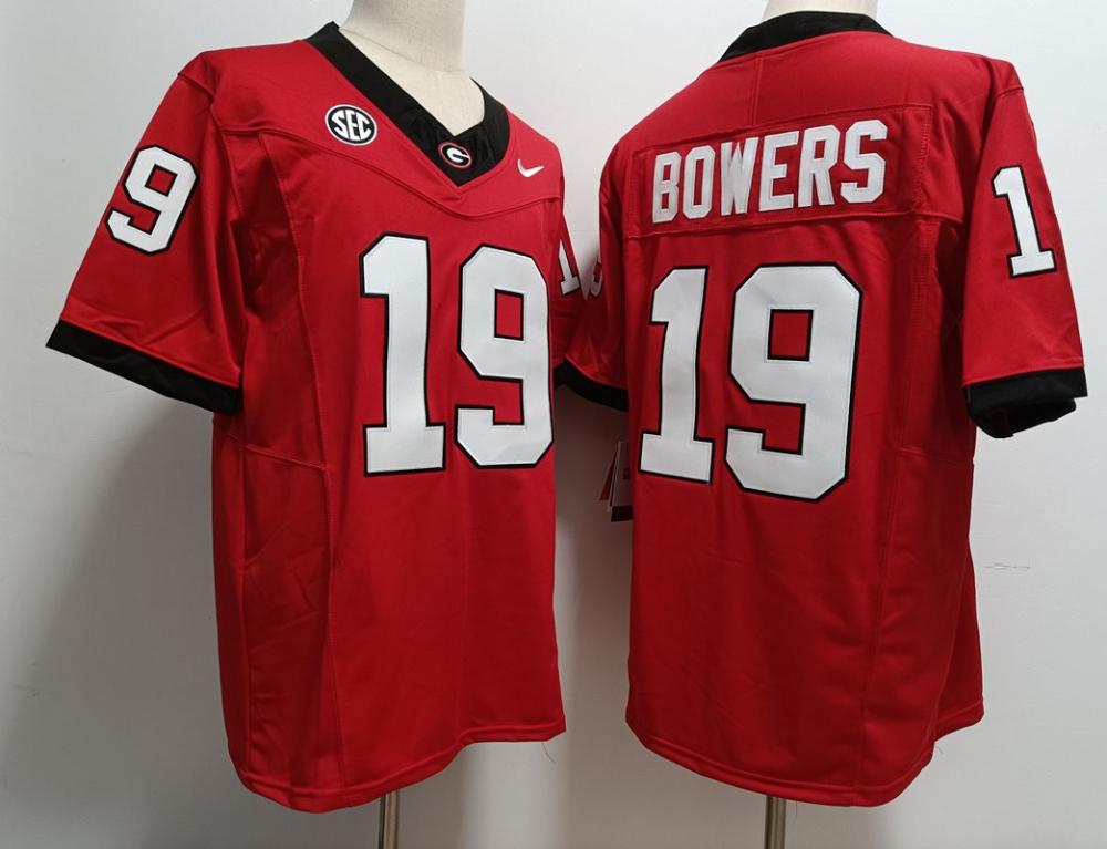 Men Bulldogs 19 Brock Bowers Red 2023 Fuse Limited Jersey